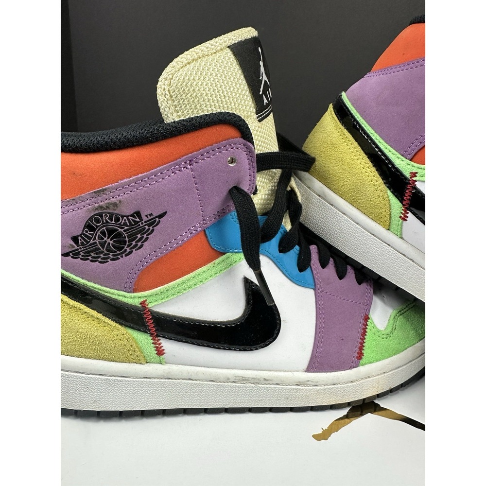 2020 Womens Nike Air Jordan Retro 1 "Lightbulb MID SE Shoes! Size 10 Extra Laces - Picture 8 of 16